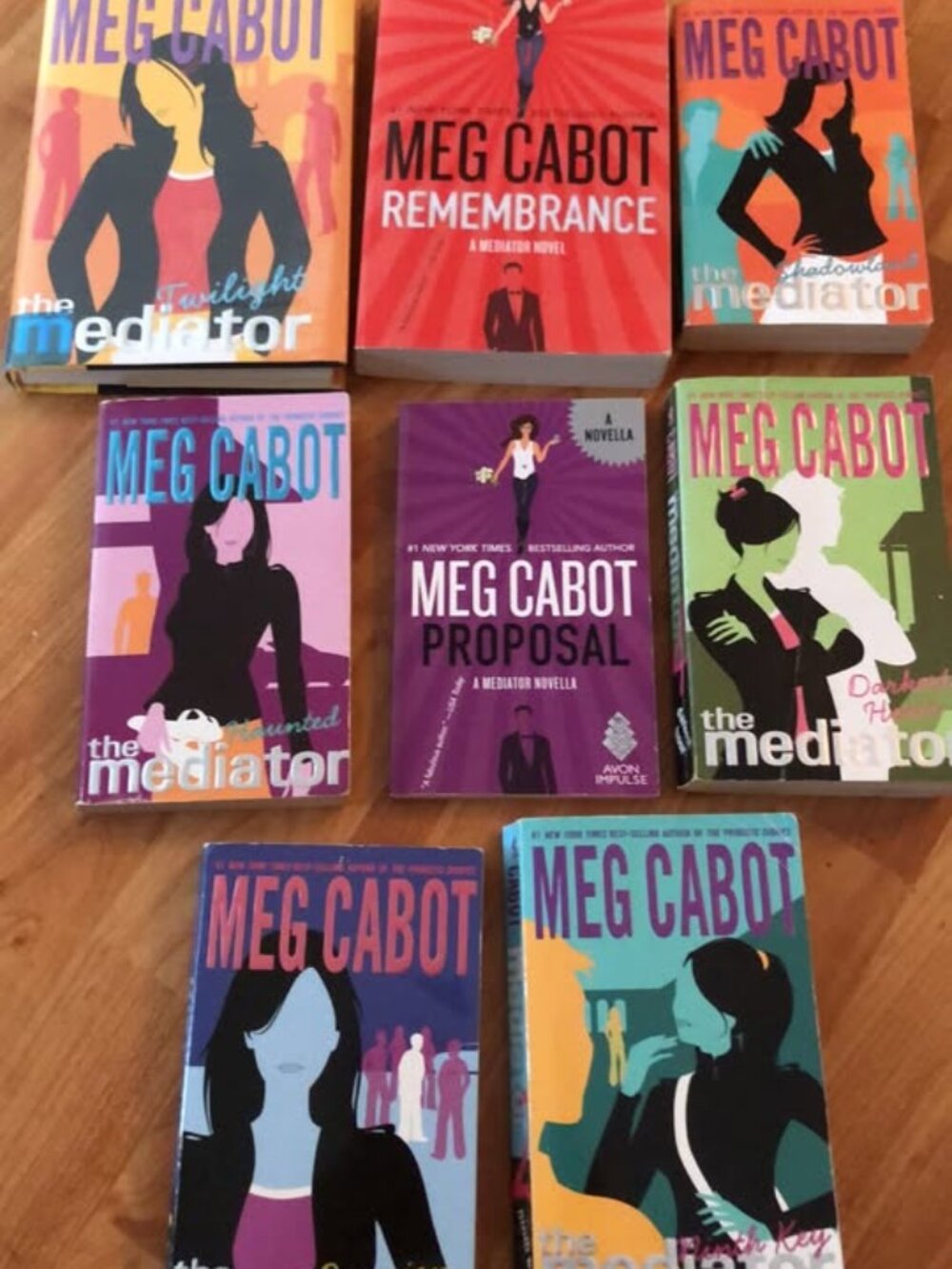 Meg Cabot Mediator Series lot of 8 paperbacks & hardcover books